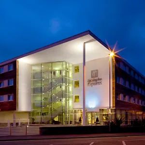Express, Racecourse By Ihg 3* Chester